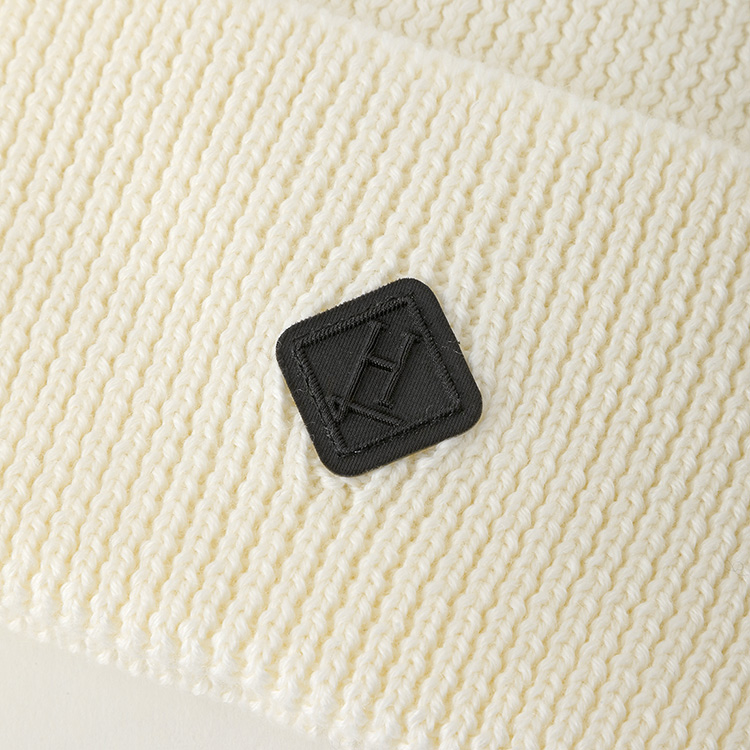 HERNO（ヘルノ） ニットキャップ ピュアメリノウール BER00044U-70319