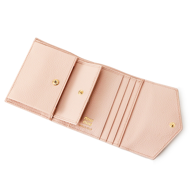 新品 未使用 miumiu ミニ財布 miu miu（ミュウミュウ） 三つ折り財布 MIUMIU 5MH040 ADT7 F0LOZ
