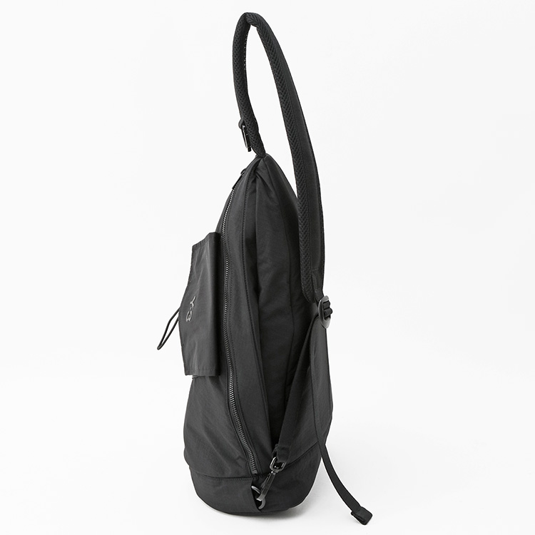 Y-3 ワイスリー スリングバッグ KD0214-BLACK ユーティリティー 撥水