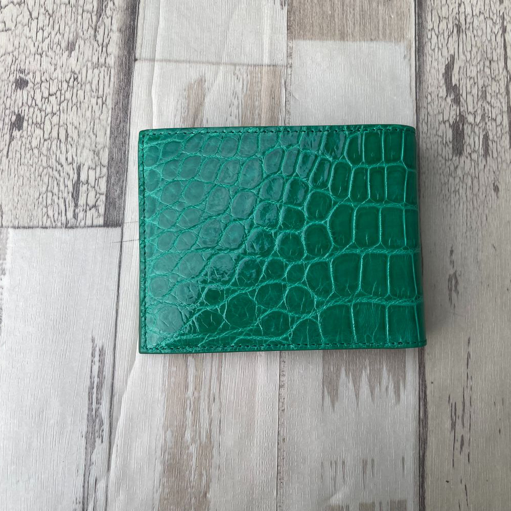極美品】本物 シャイニングクロコダイル レザー 本革 エメラルド