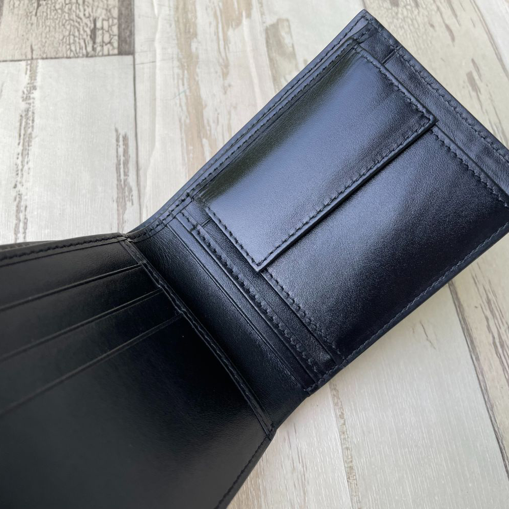 No.33 シャイ二ング クロコダイル 二つ折り財布 メンズ ブラック