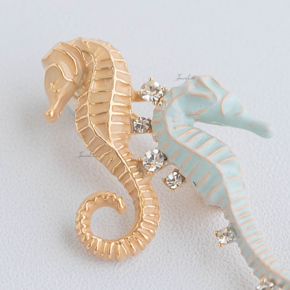 Jeweliss ブローチ タツノオトシゴ ヒポカ Hippoca 竜の落とし子 Jeweliss ブローチ タツノオトシゴ ヒポカ Hippoca 竜の落とし子