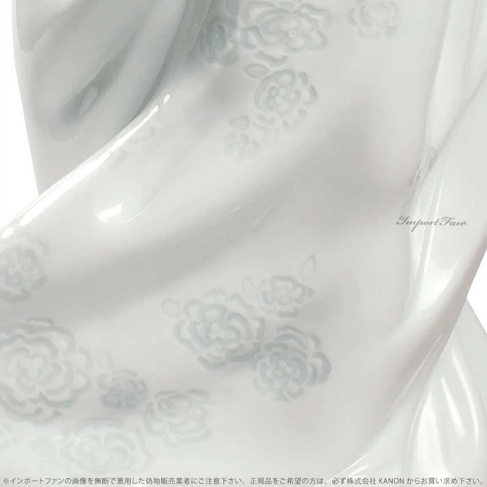 LLADRO リヤドロ 07636 日傘を持つ女性 置物 箱付 LLADRO】リヤドロ 日傘をさす婦人 アート作品 置き物 出張買取 東京都