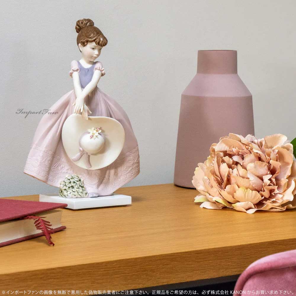 リヤドロ 風と麦わら帽子 アニュアルピース 少女 置物 01009533 LLADRO ギフト プレゼント □