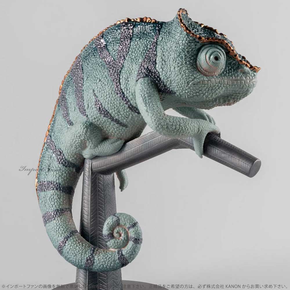 ラタン兜 LLADRO リヤドロ カメレオン 爬虫類 置物 01009564 ギフト