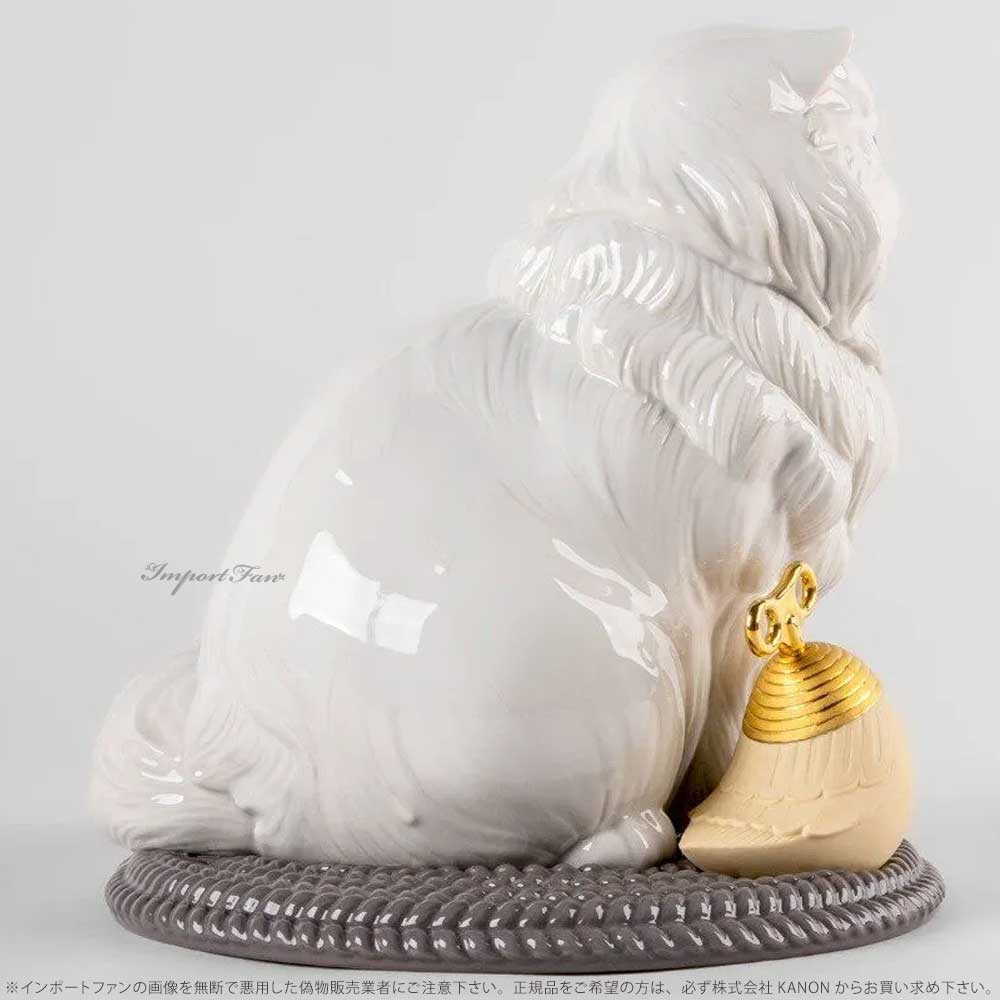 リヤドロ ペルシャ猫とおもちゃ ネコ 小鳥 01009688 LLADRO ギフト