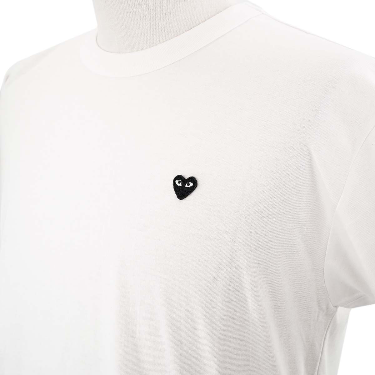 Comme des Garcons PLAY コムデギャルソン プレイ 半袖Tシャツ P1T202 MEN BLACK HEART メンズ WHITE