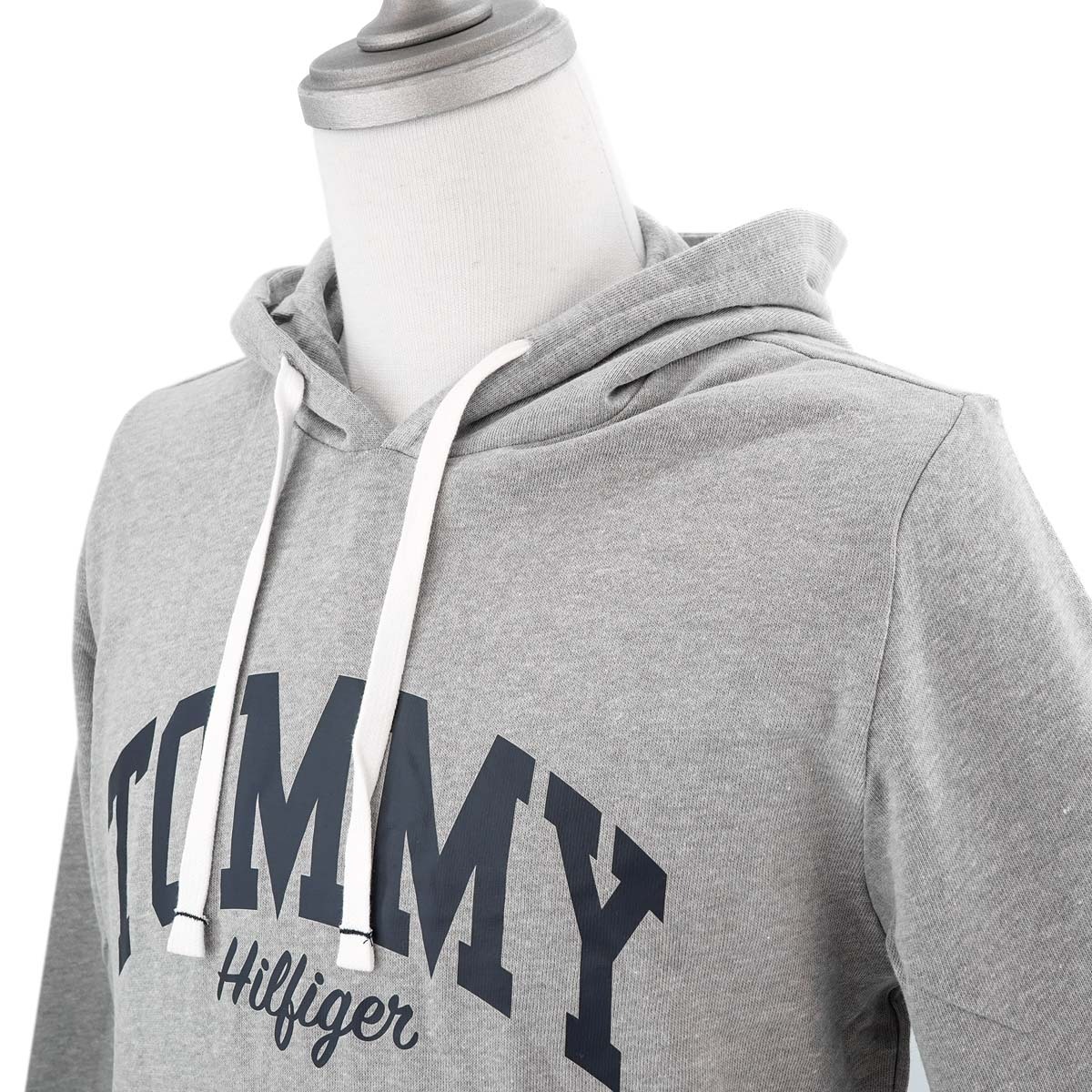 TOMMY HILFIGER トミーヒルフィガー フーディー 09T3619 男女兼用 裏起毛 スエット スウェット パーカー グレー  :t09t3619gray:インポートショップTERESA - 通販 - Yahoo!ショッピング