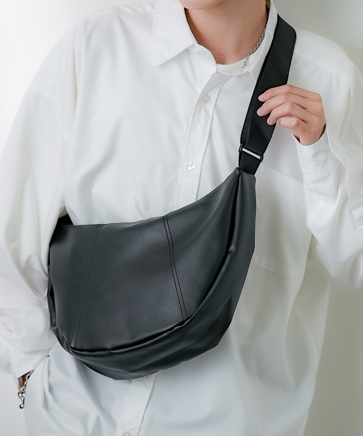 ショルダーバッグ メンズ シンセティックレザー PUレザー 合成皮革 カバン 鞄 通学 通勤 旅行 ストリート カジュアル 古着MIX 韓国ファッション ブラック | improves | 01