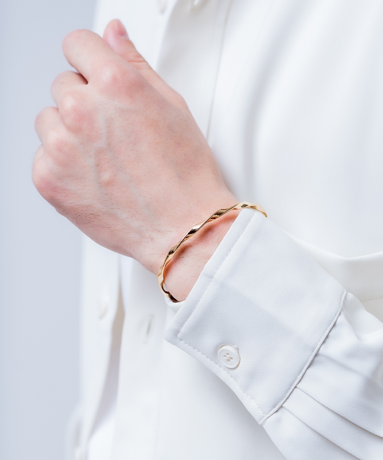 バングル ブレスレット ゴールド メンズ レディース シンプル 腕輪 アクセサリー 槌目 ツイスト 叩き ひねり 金 韓国 ストリート ペア ユニセックス | improves | 04