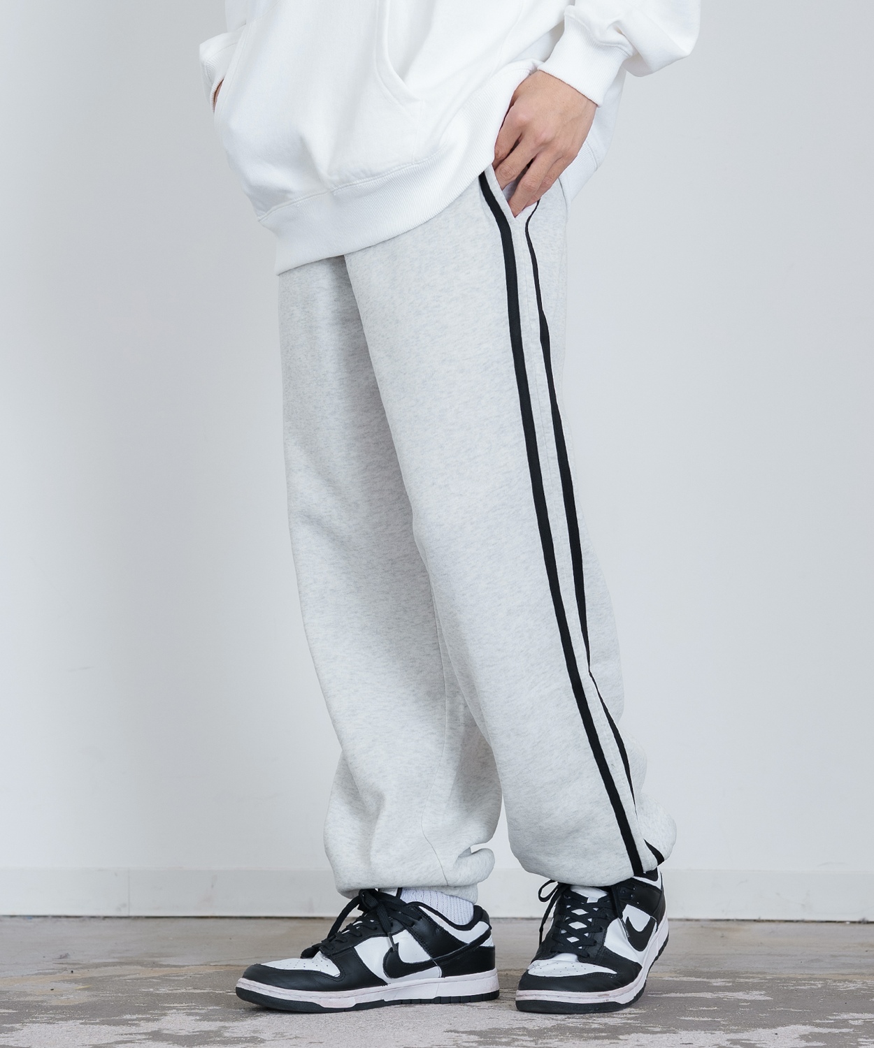 ラインパンツ メンズ 裏起毛 スウェット イージーパンツ オーバーサイズ 大きめ アメカジ カジュアル ストリート シンプル スケーター 韓国ファッション | improves | 02
