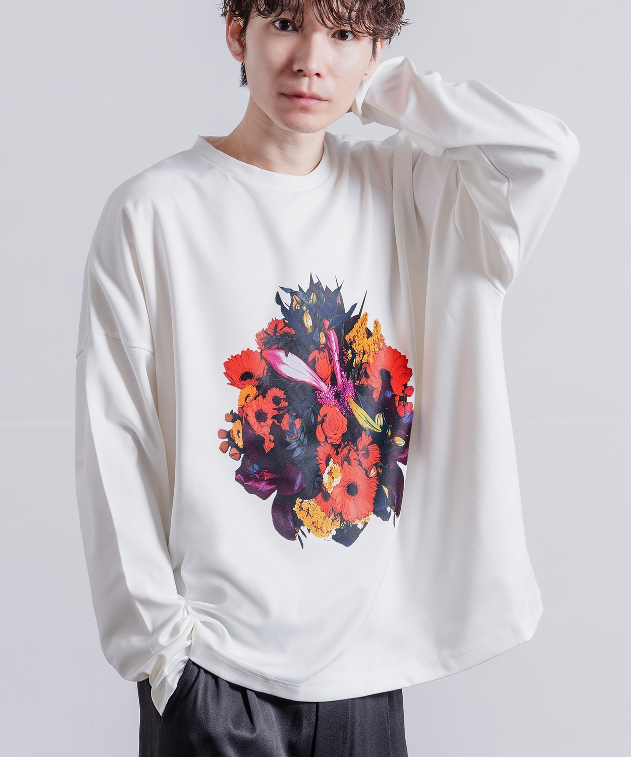 長袖Tシャツ メンズ NULL ヌル ポンチ ドルマンスリーブ フラワープリント カットソー ビッグサイズ オーバーサイズ 大きめ カジュアル ナチュラル モード 韓国 | improves | 01