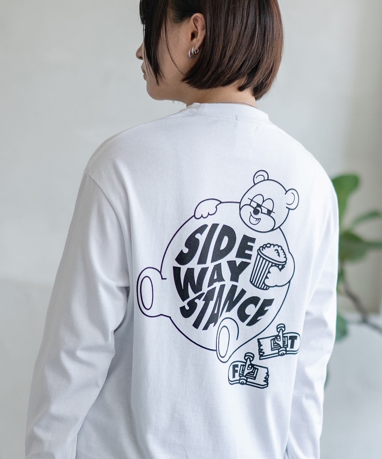長袖Tシャツ レディース SIDEWAY STANCE サイドウェイスタンス オリジナル スケボー クマ グラフィック ロンT カットソー アメカジ スケーター ストリート | improves | 02