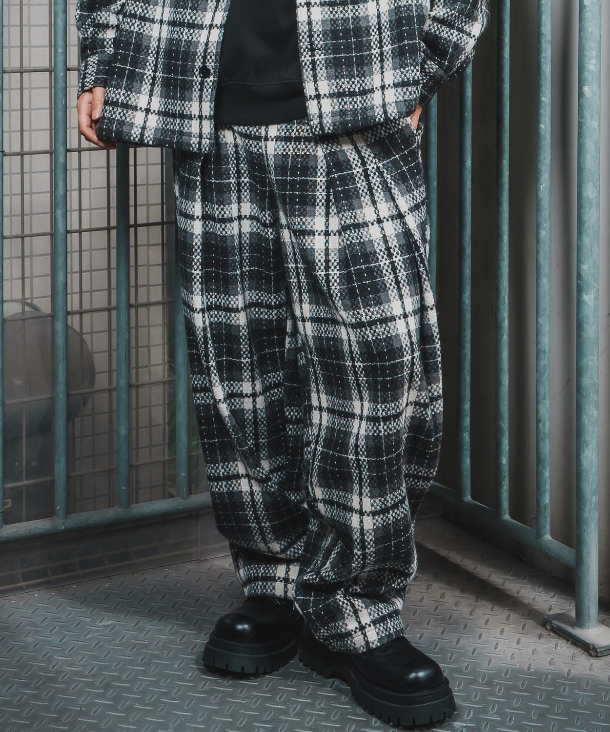 ワイドパンツ メンズ チェック柄  大きめ アメカジ カジュアル スケーター ストリート Y2K 90s 古着MIX 韓国ファッション | improves | 01