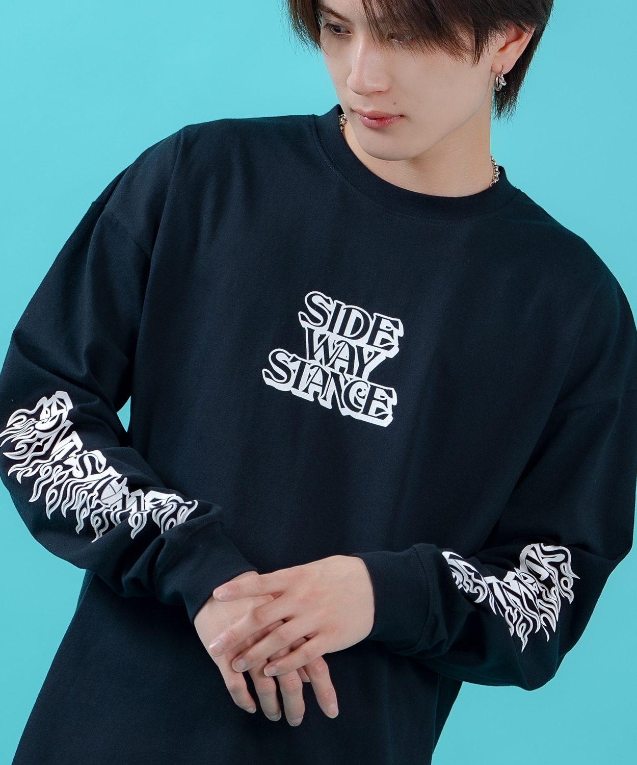 ロンT メンズ レディース 長袖Tシャツ ステッカーロゴ 袖プリント ファイヤーパターン ストリート オーバーサイズ 韓国ファッション | improves | 02