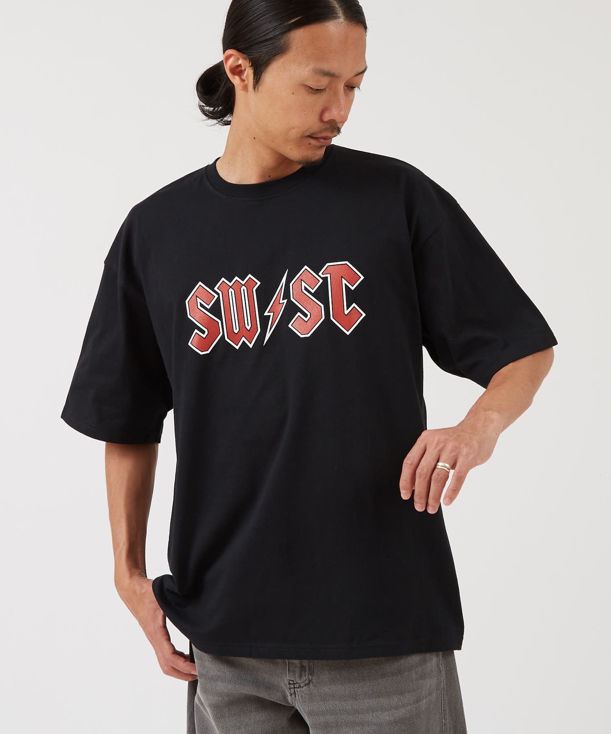 半袖Tシャツ メンズ レディース カレッジロゴ プリント サイドウェイスタンス ビッグシルエット ストリート 韓国ファッション 古着MIX 定番 | improves | 02