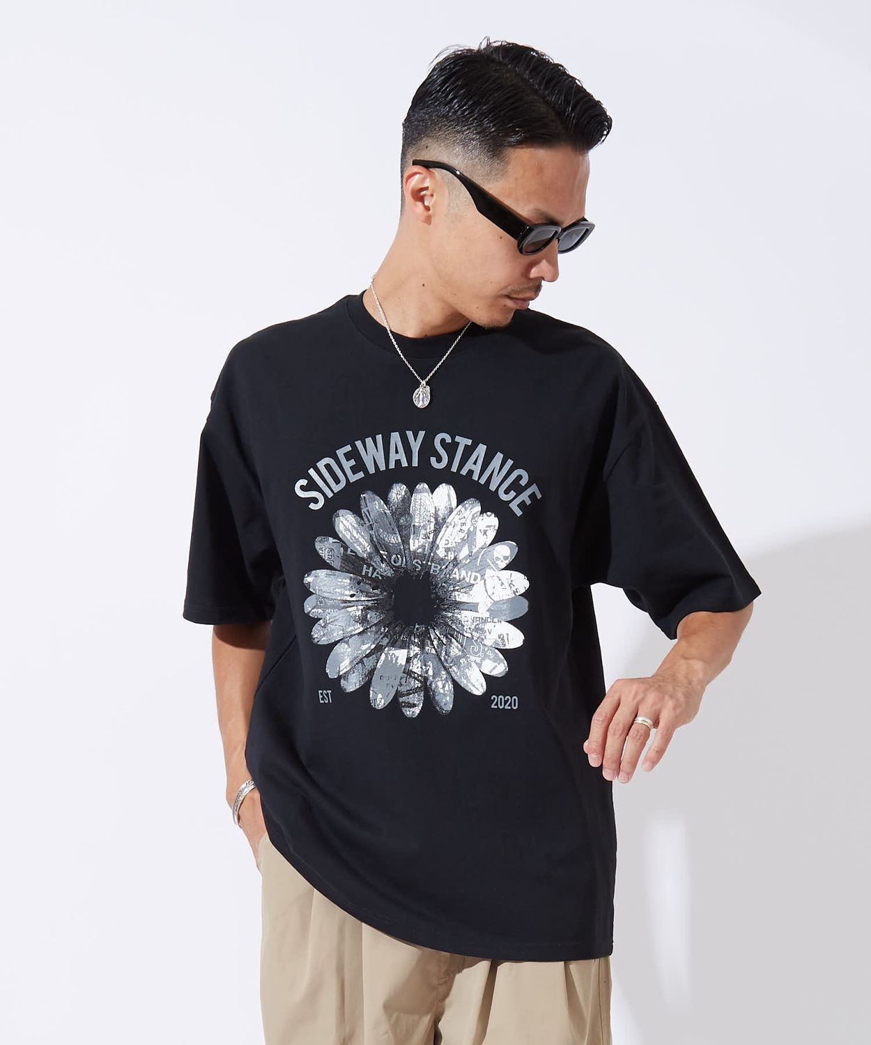 半袖Tシャツ メンズ レディース モノクロフラワー プリント 綿100 ビッグシルエット SIDEWAY STANCE オーバーサイズ ストリート 古着MIX | improves | 02