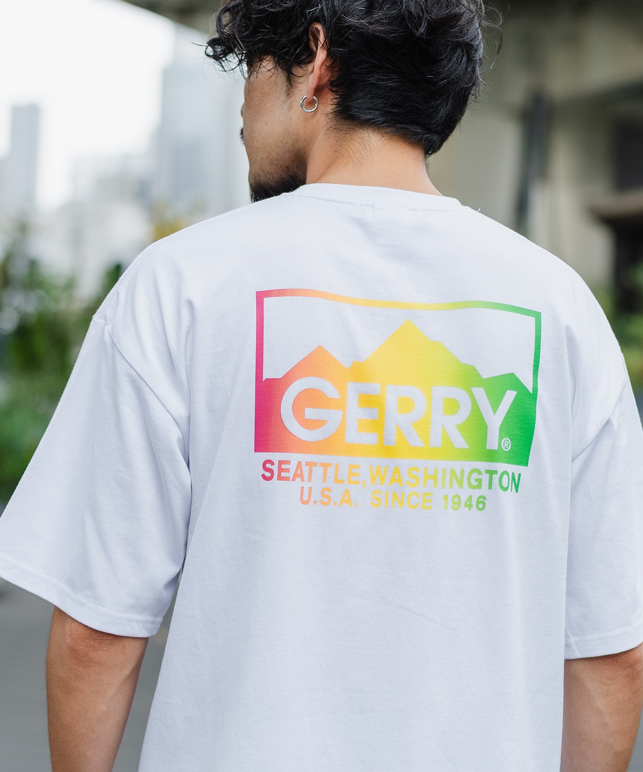 Tシャツ メンズ GERRY ジェリー 別注 マウントロゴ グラデーション ワンポイント 半袖T カットソー スポーツライク アウトドア アメカジ バックプリン | GERRY | 01