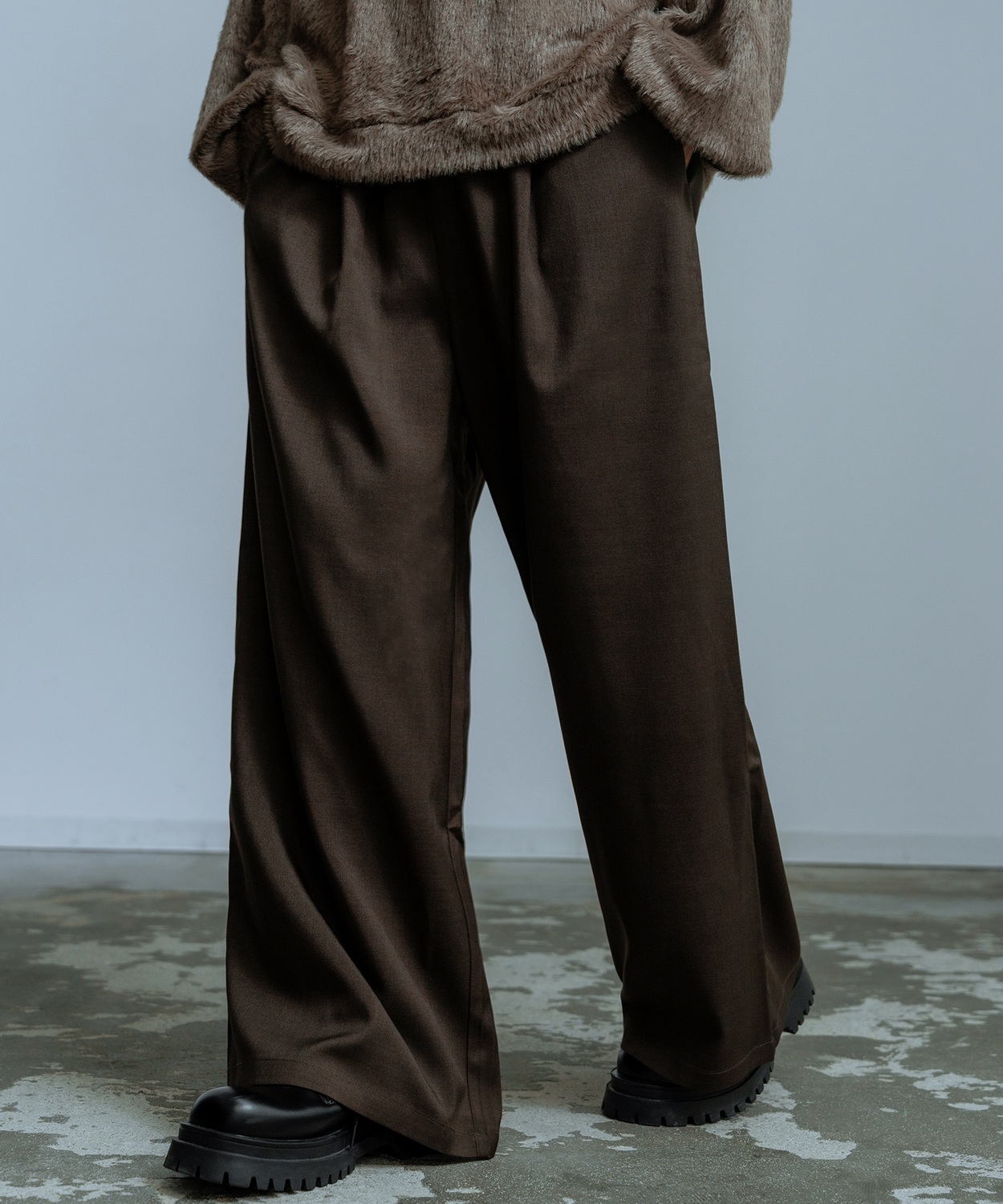 スラックス メンズ ワイドパンツ イージーパンツ タックパンツ きれいめ 大人カジュアル ジェンダーレス ジェンダーフリー シンプル | improves | 03