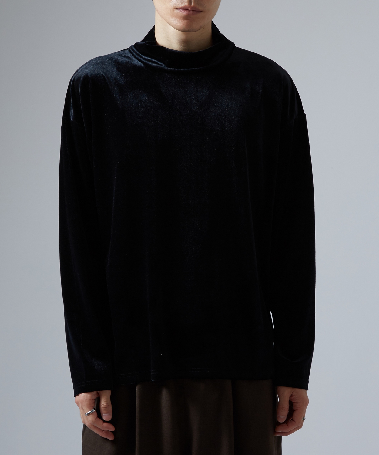 プルオーバー メンズ  ベロア素材 ハイネック セットアップ リラックスウェア ジェンダーレス カジュアル シンプル 大人カジュアル きれいめ | improves | 02