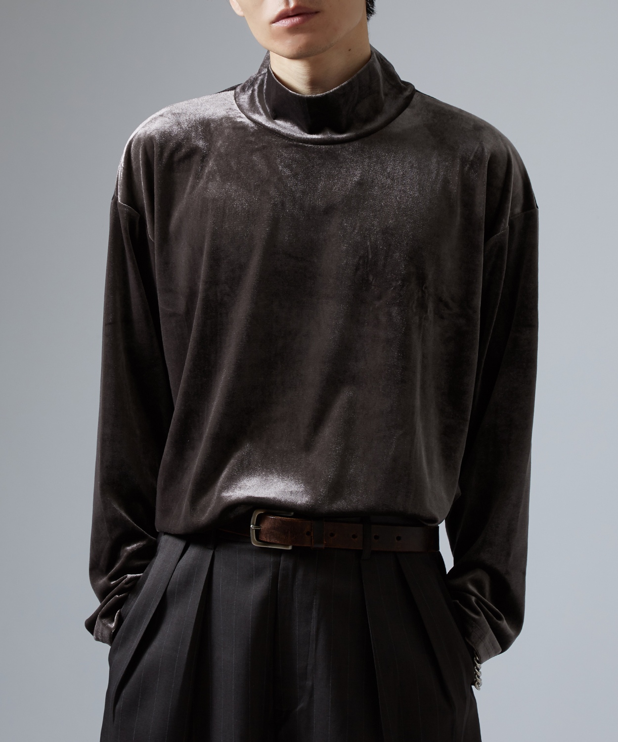 プルオーバー メンズ  ベロア素材 ハイネック セットアップ リラックスウェア ジェンダーレス カジュアル シンプル 大人カジュアル きれいめ | improves | 04