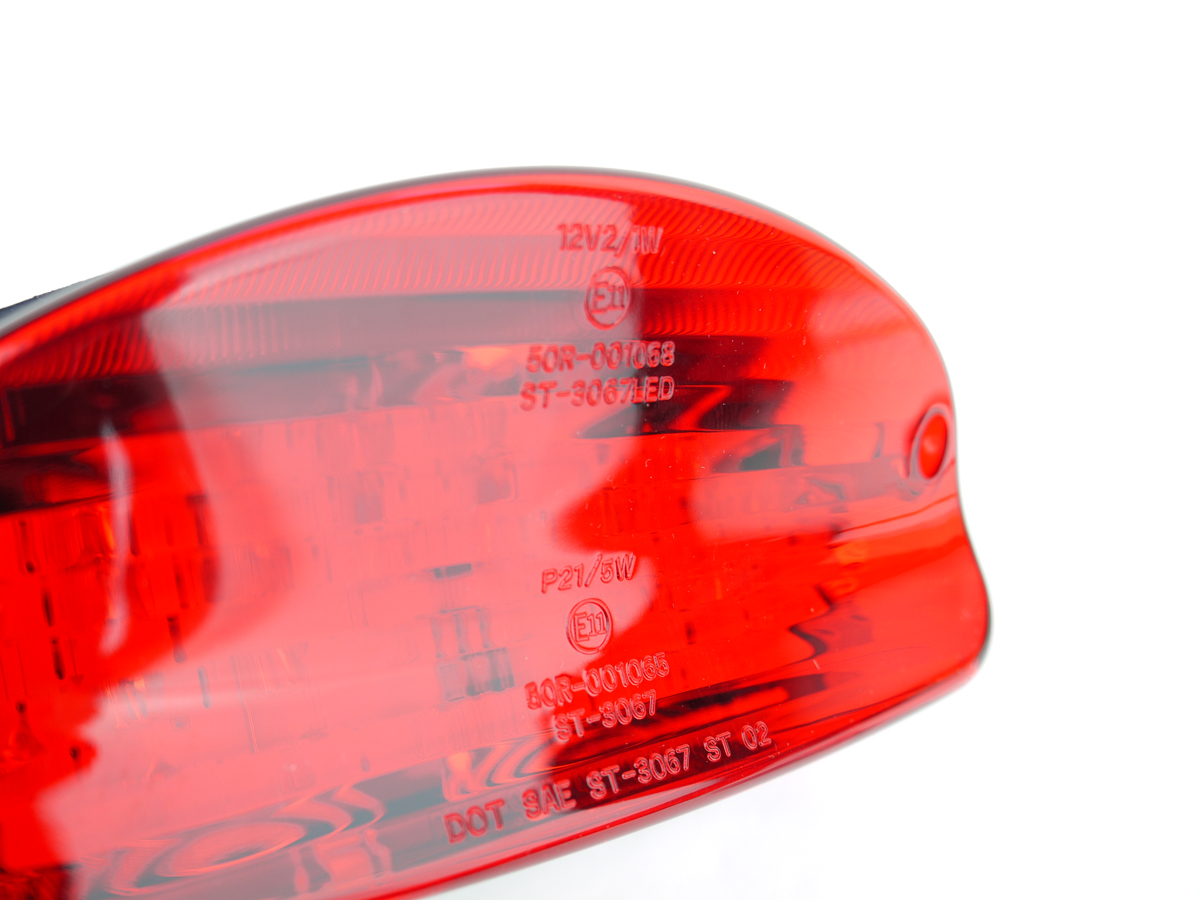 ホーネット250/600用 LEDテールランプレッドレンズ ポン付けLEDテール