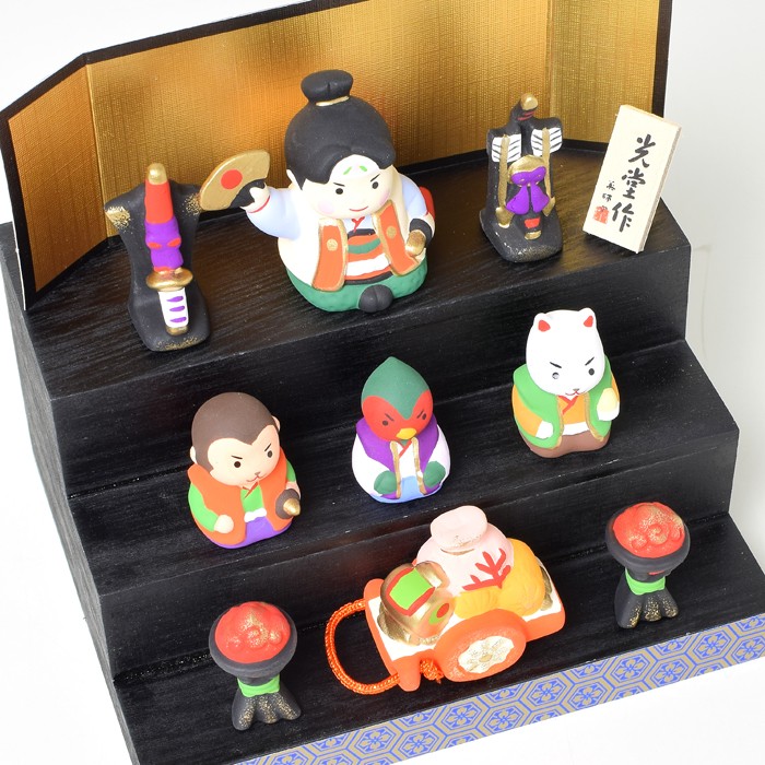 五月人形 コンパクト 薬師窯 錦彩段飾り 桃太郎 コンパクトサイズ