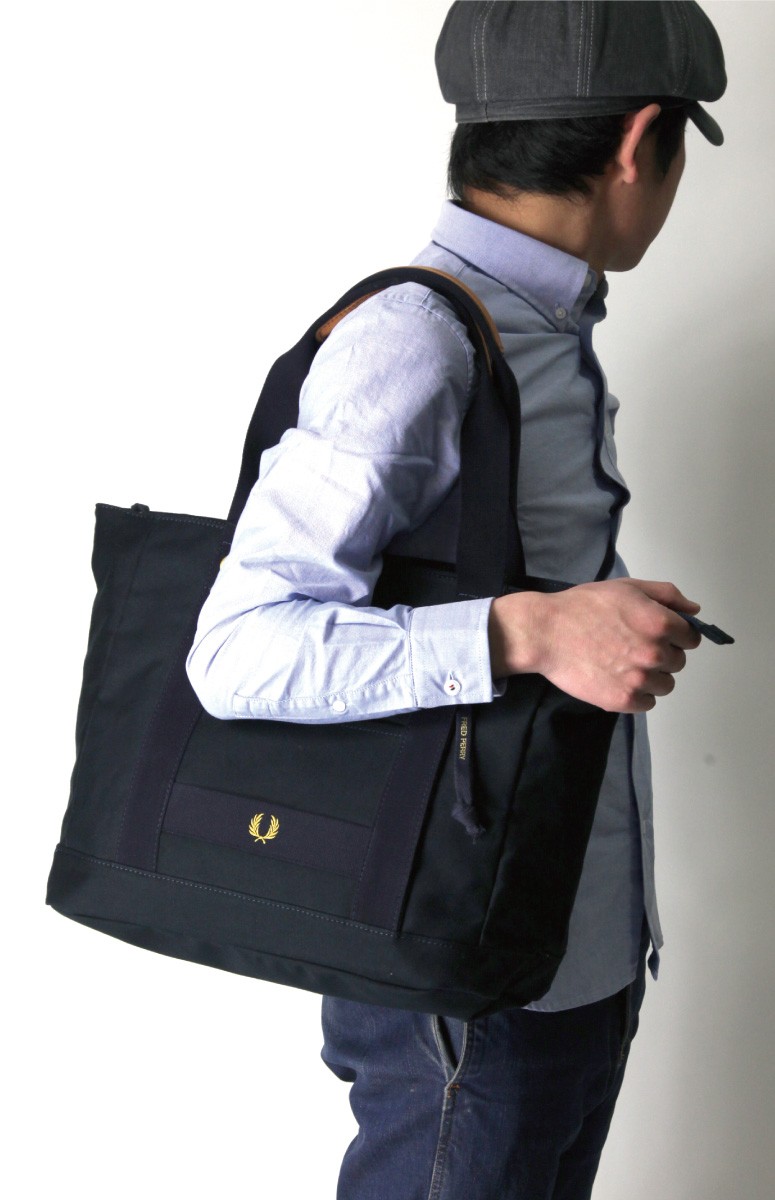 FredPerry フレッドペリー　ミリタリーバックパック FRED PERRY フレッドペリー 正規販売店 Fred Perry リュック