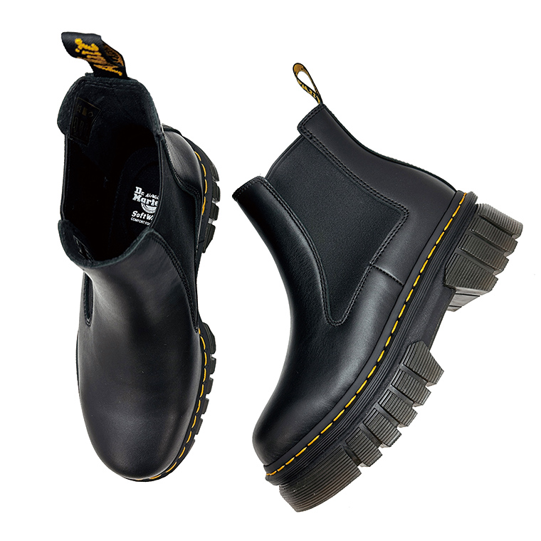 新品未使用　ドクターマーチン　AUDRICK CHELSEA UK4(23㎝) Dr.Martens Dr.martens ドクターマーチン チェルシー ブーツ