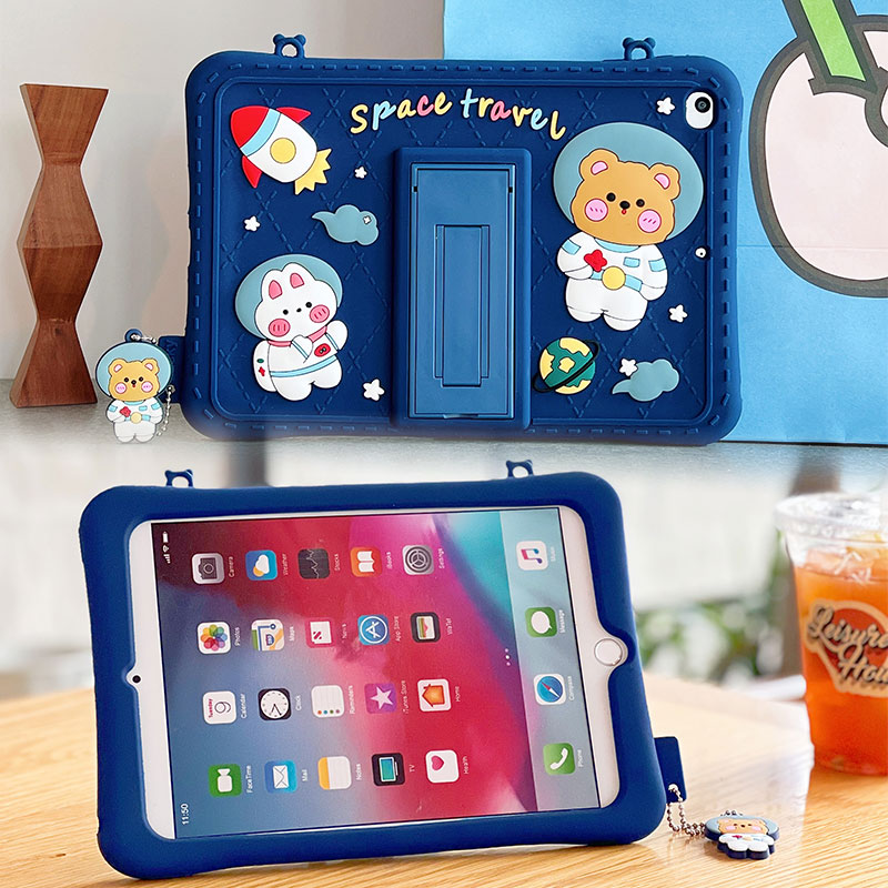 のぶApple iPad Pro 12.9インチ (第3世代) カバー付き 12.9インチiPad Pro Wi-Fi + Cellular 256GB - シルバー（第3