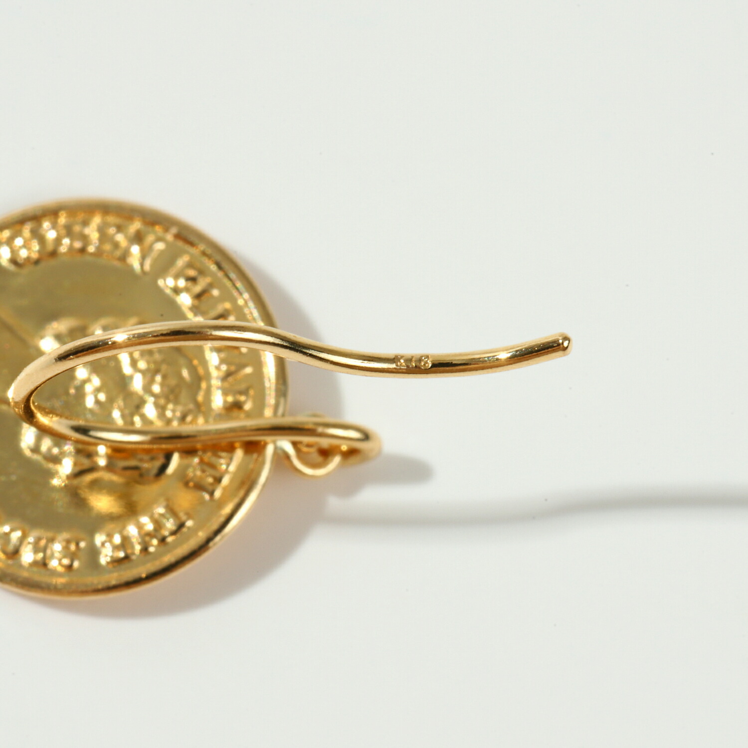 ピアス 地金 金属普段使い 揺れる フックピアス レディース18k k18 18
