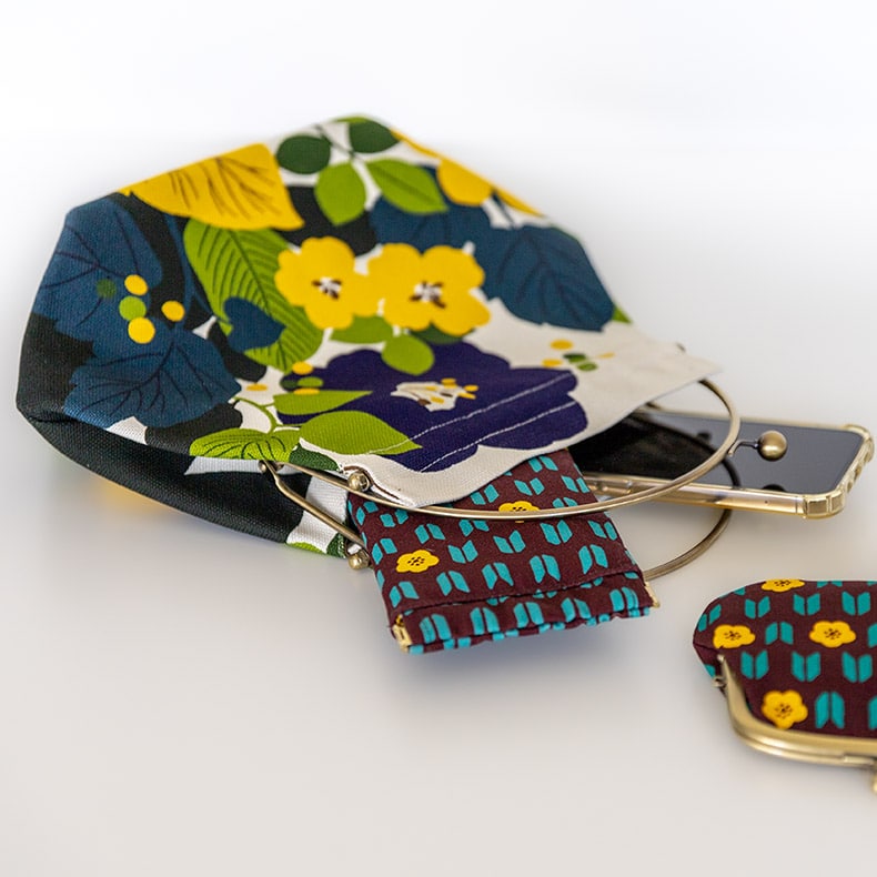 亥之吉ベンリーがま口大はなもゆ