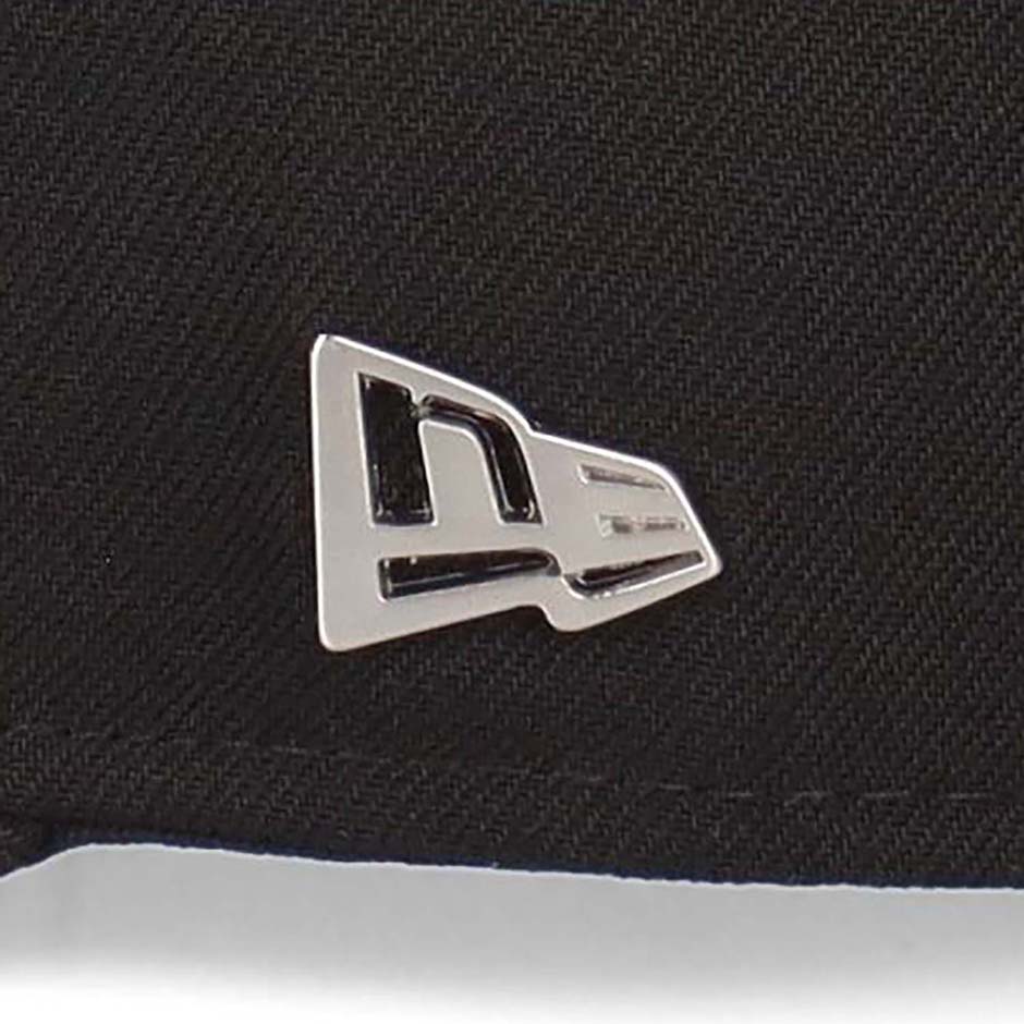 NEW ERA（ニューエラ） 9FIFTY メタル フラッグ キャップ 950 サイズ