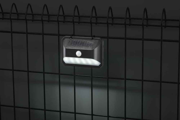 センサーライトウォールライト防水人感ソーラーマグネット防犯屋外400ルーメン簡単取り付けLEDソーラーウォールライト400lmオーム電機 