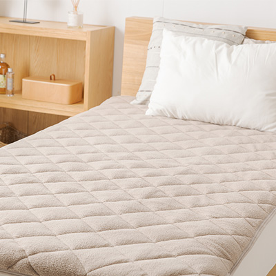 シープボア敷きパッド