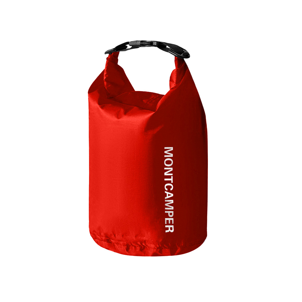 ドライバッグ 防滴性 機能性 Dカン付き 雨の日 サブバッグ バックルで開閉簡単 超軽量 耐摩耗性 3L 小型サイズ 防水バッグ 丸洗い 汚れに強い シンプル |  | 02