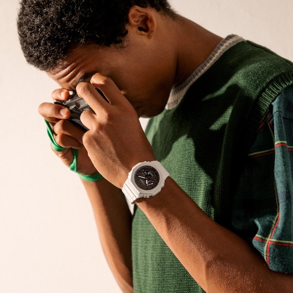 G-SHOCK BASIC Gショック 2100 CASIO カシオ アナデジ 腕時計 ホワイト