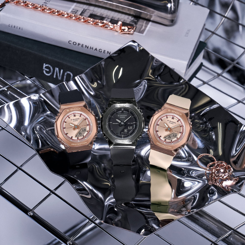 G-SHOCK Gショック Sシリーズ ミドル メタルカバード カシオ CASIO