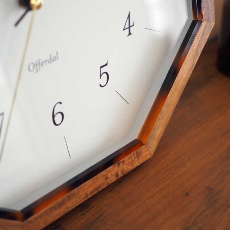 壁掛け時計 掛け時計 おしゃれ 八角形 天然木 北欧 静音 連続秒針 時計
