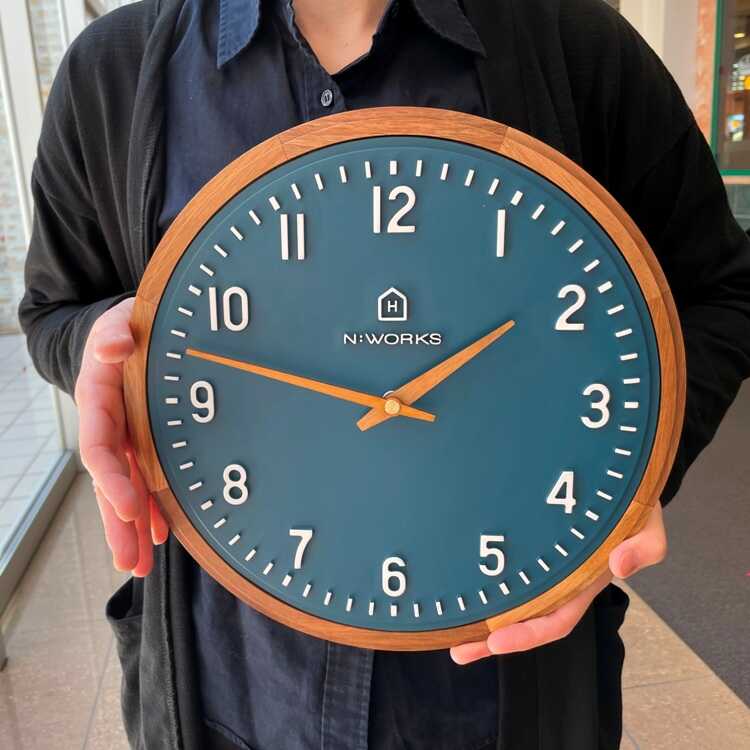 壁掛け時計 ネイビー 可愛い 北欧 木製 ナチュラル 30cm ポリレジン