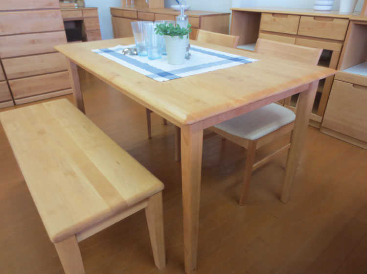 ダイニングテーブル 幅125cm 天然木製 アルダー製 ナチュラル 4人用