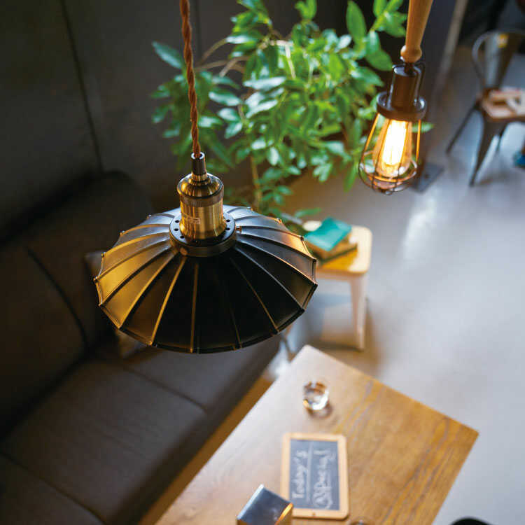 ペンダントライト レトロ 黒 かわいい 和モダン 傘 アンティーク