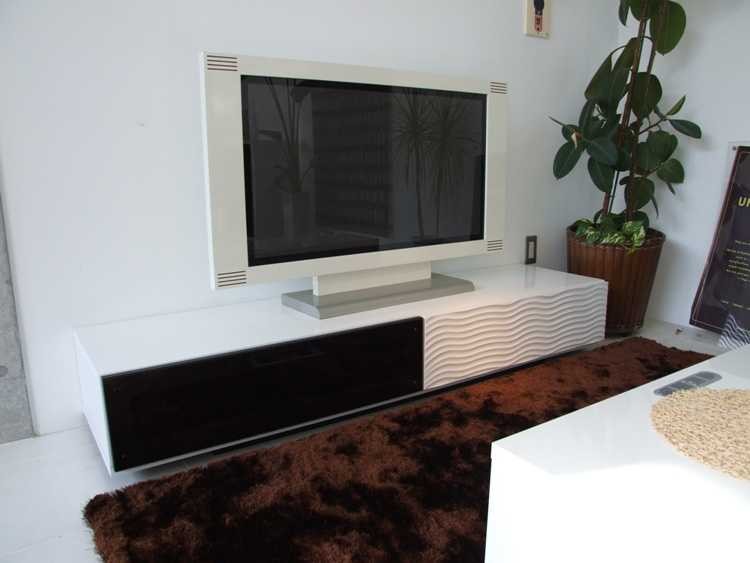 テレビボード 幅170cm ホワイト 白 光沢 ツヤ 艶 ウェーブデザイン