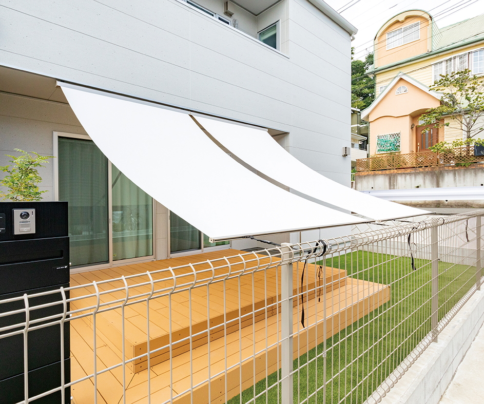 TOSO（トーソー） 外付け ロールスクリーン 屋外 シェード マイテック
