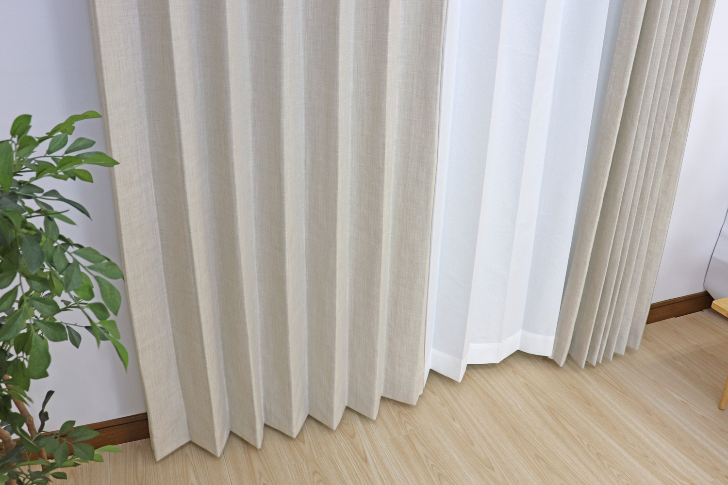 インテリアミズコシ シンプル＆ナチュラル風合いのカーテン オーダー