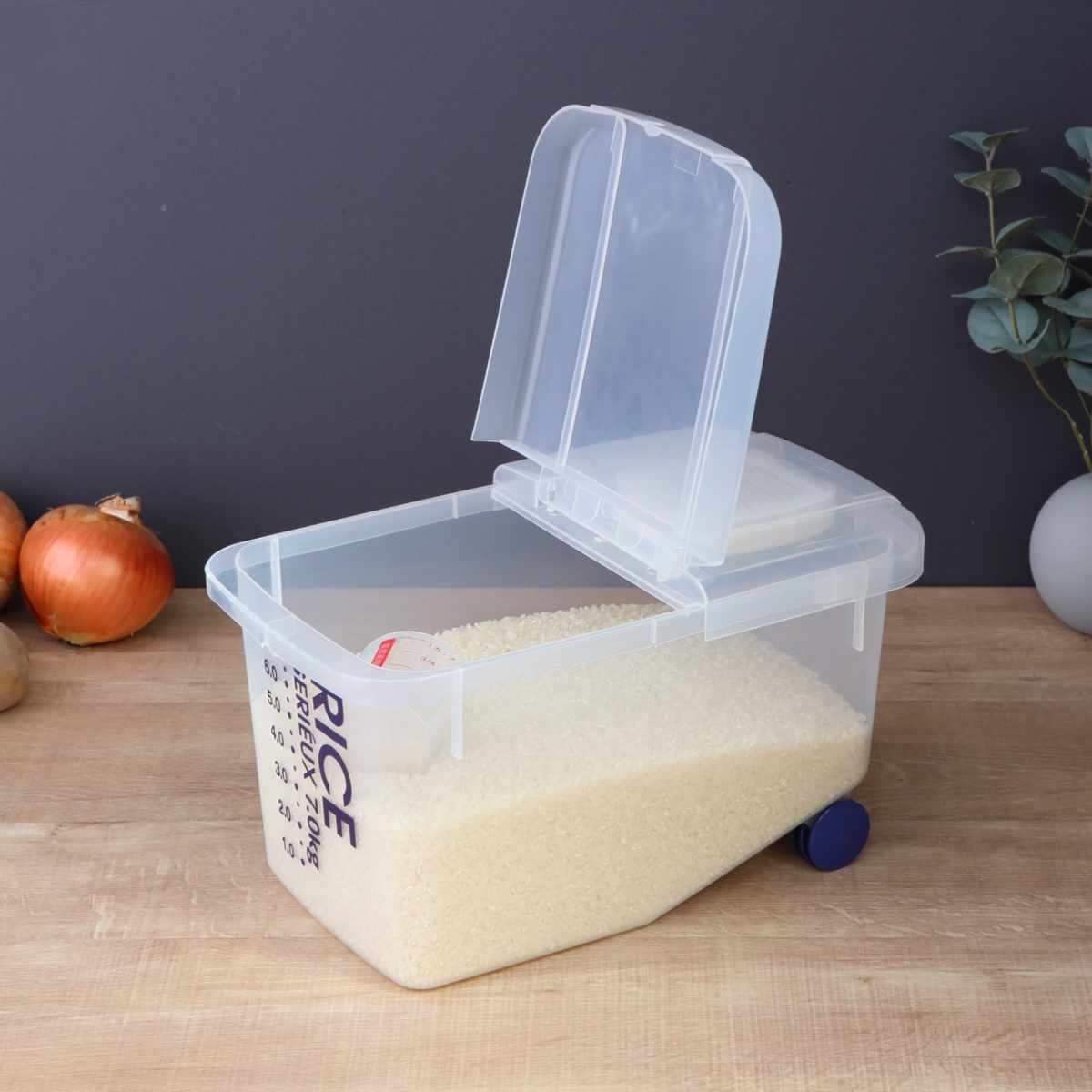 【極美品】Tupperware 米びつ ストッカー&キャスター付き スケーター 米びつ 防虫米びつ 5kg用 （ 5kg 計量カップ付き