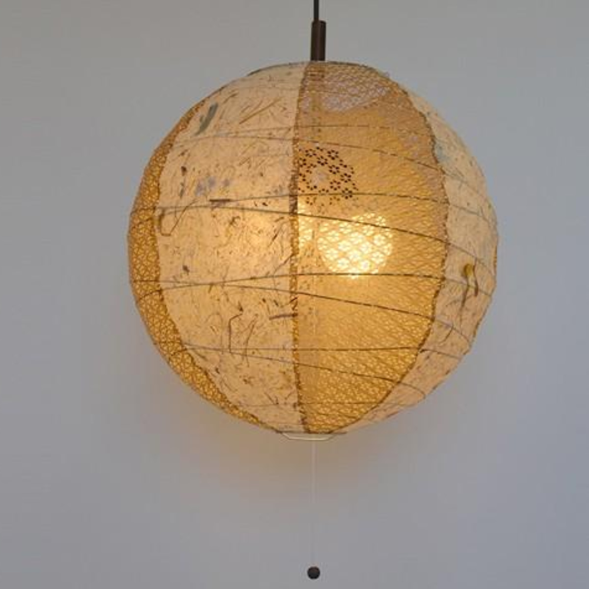 ペンダントライト 2灯 48cm 提灯 ツインバナナ 和紙照明 日本製 彩光デザイン （ 照明 LED 和室 和風 和風照明 寝室 紐付き 引き紐 吊り下げ E26 E12 ）