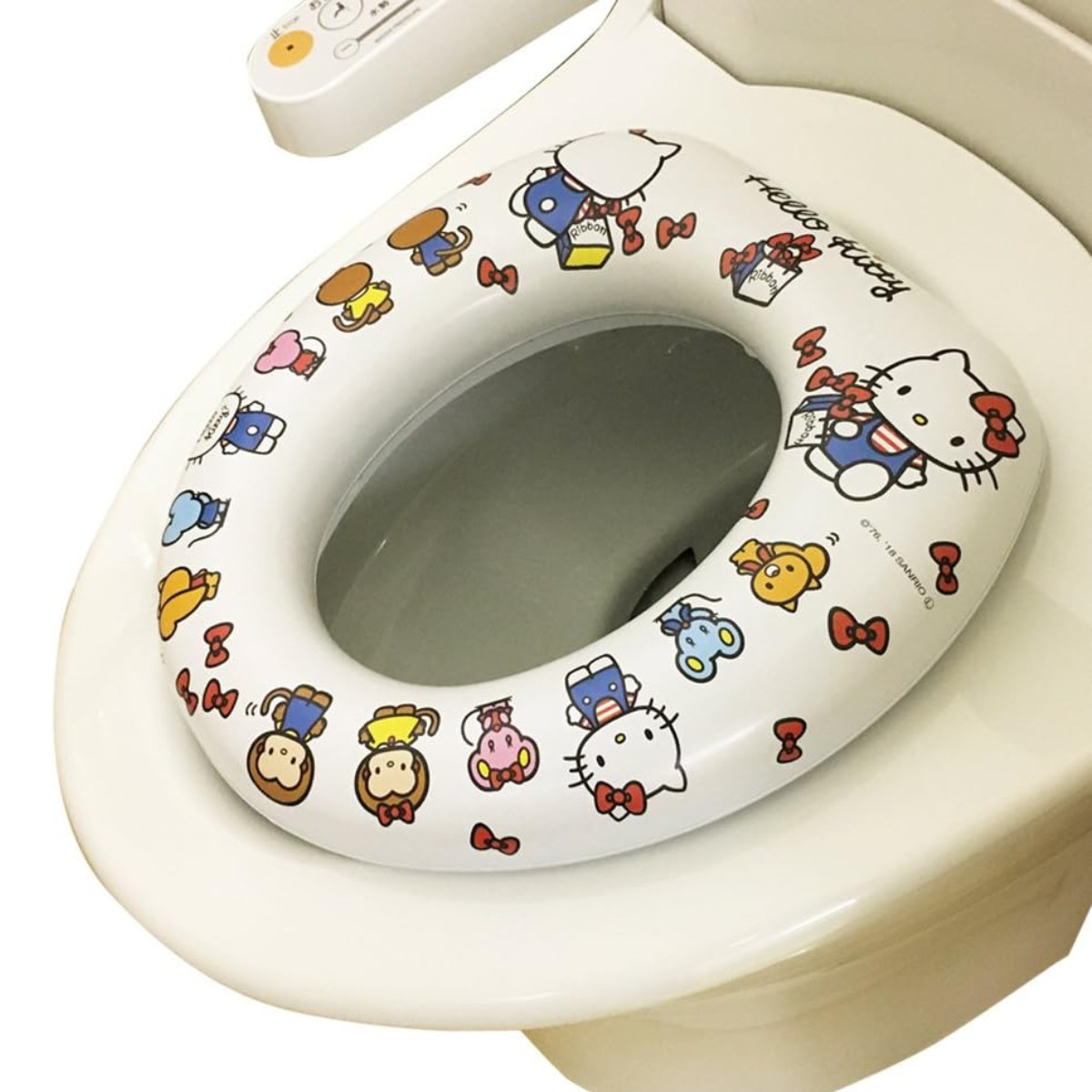 ソフト便座 ハローキティ ソフトシート Im ...の詳細画像1