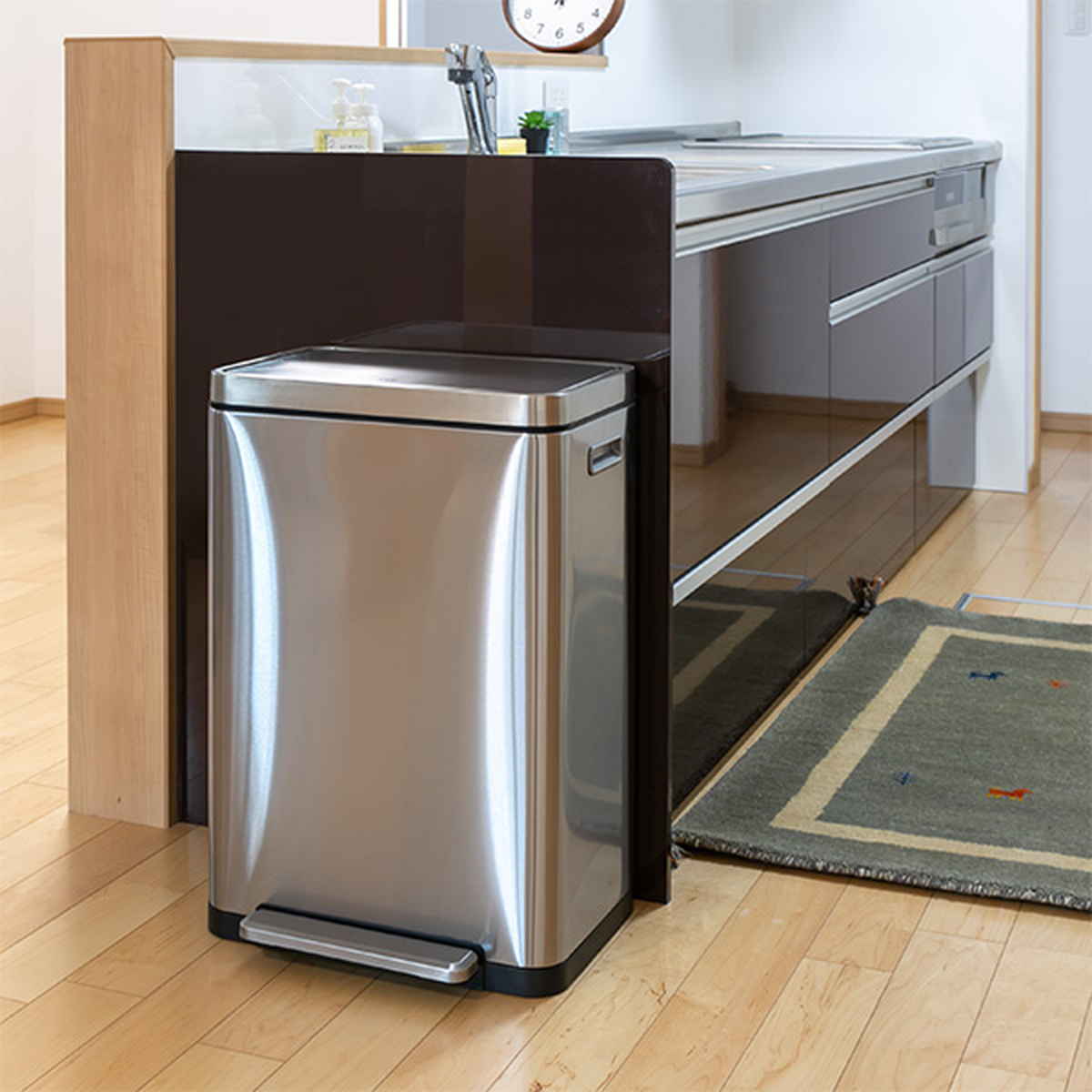 EKO ゴミ箱 45L Xキューブステップビン ペダル （ イーケーオー ごみ箱 45リットル 幅33 ペダル式 ふた付き 分別 角型 ステンレス ）_13