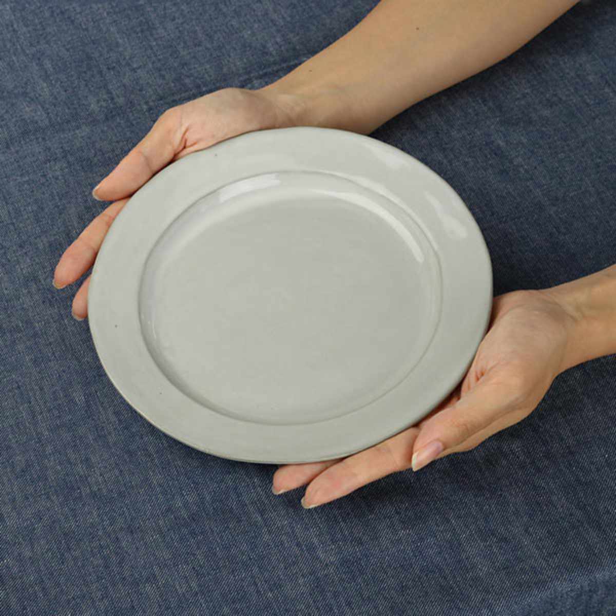 プレート 20cm リム Calin 皿 洋食器 陶器 日本製 （ 取り皿 電子